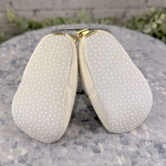 Duck. Duck. Goose - Children’s Boutique “Kitty Cat” Baby Shoes 0-3 mos.✨EUC - Picture 6 of 7